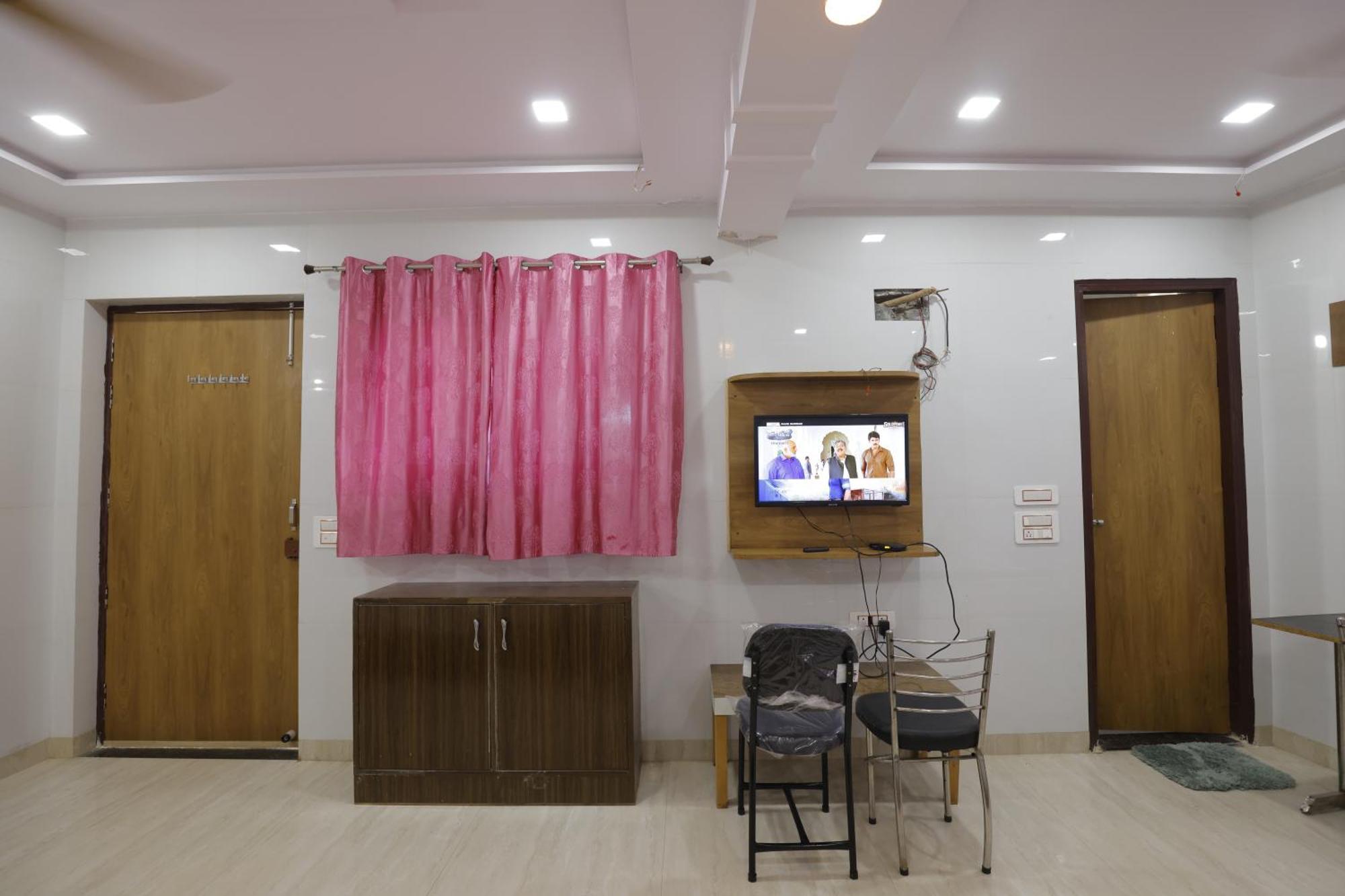 Basil Inn Home Stay Walking Distance From Taj Mahal Agra Agra  Buitenkant foto